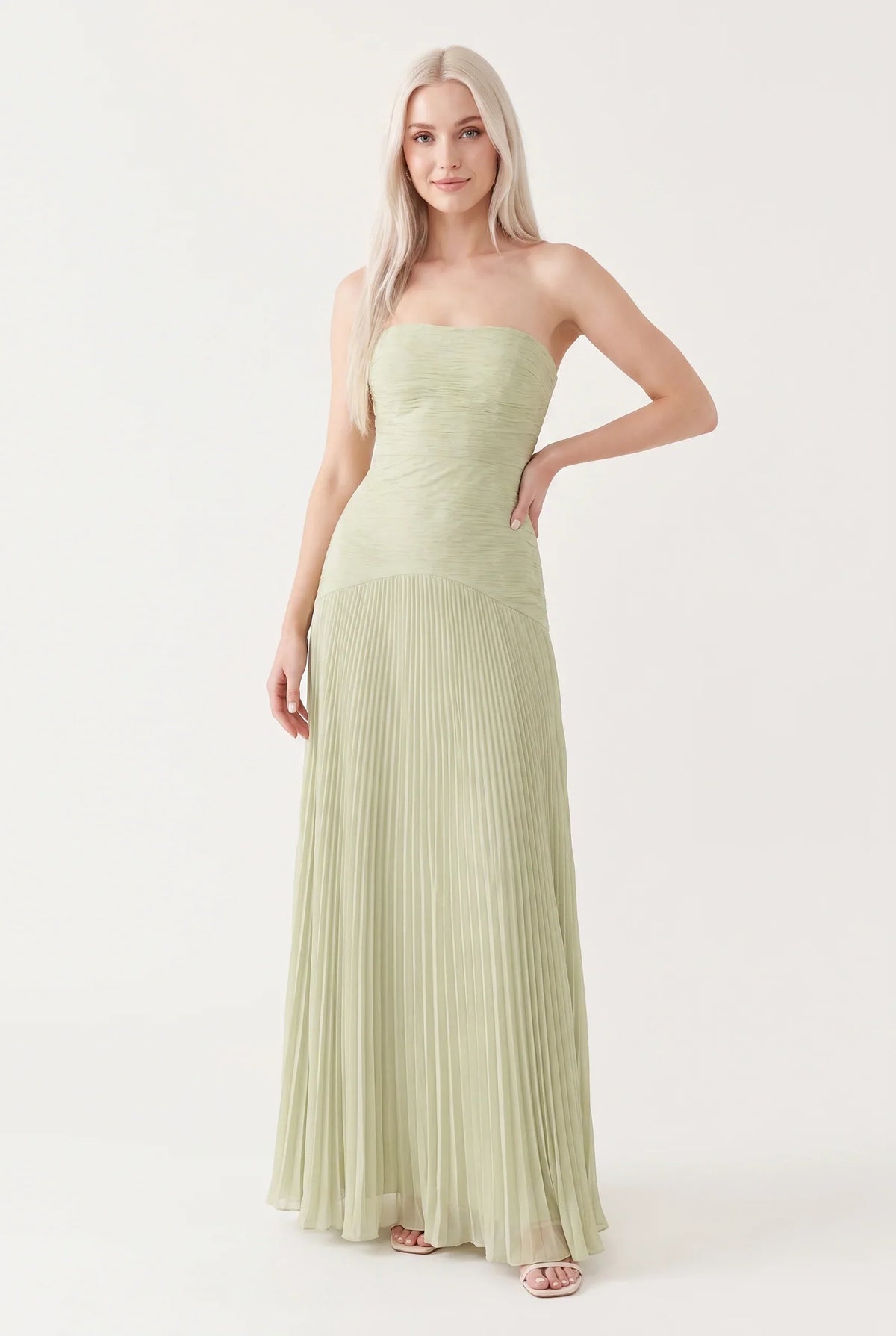 Maxikleid mit Falten
