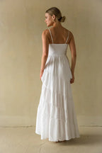Donna – Maxikleid mit Volants und Smok-Einsatz