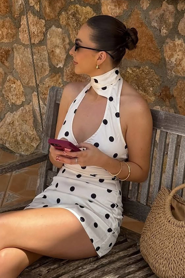 Minikleid mit Neckholder, V-Ausschnitt und A-Linie