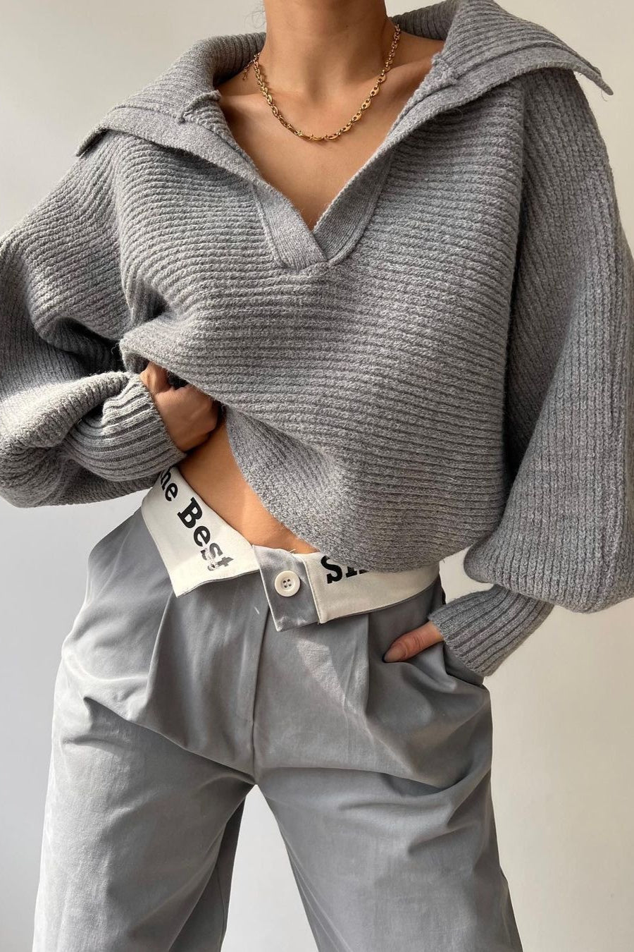 Pullover mit Laternenärmeln und Strickstruktur