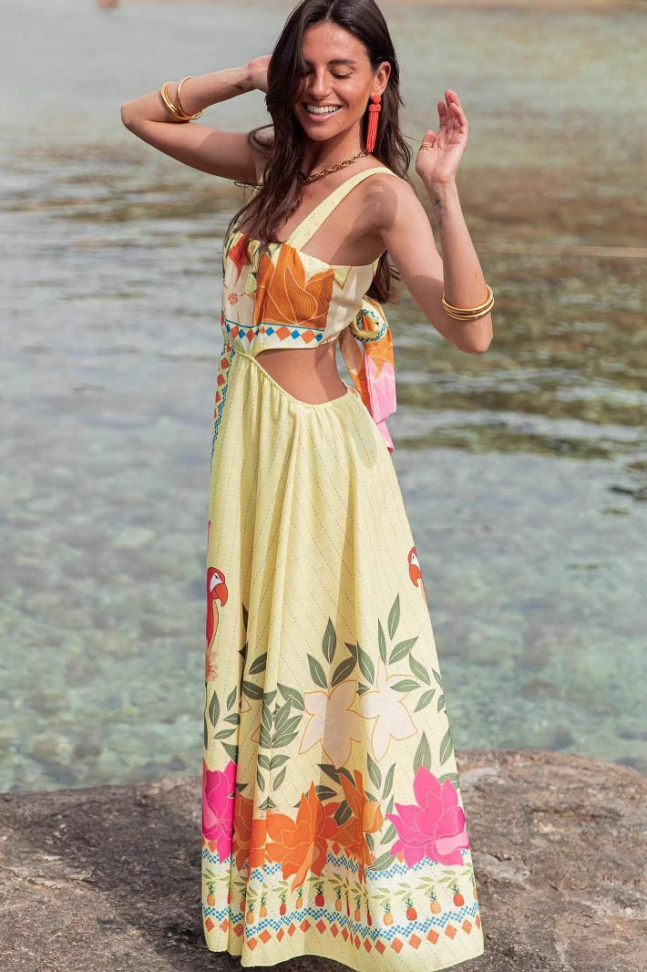 Maxikleid mit Aussparungen, Bindedetail und Blumenmuster in Gelb