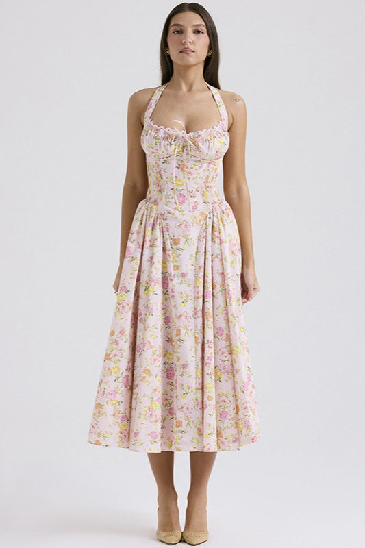 Figurbetontes Maxikleid mit Neckholder und Blumenmuster in Rosa