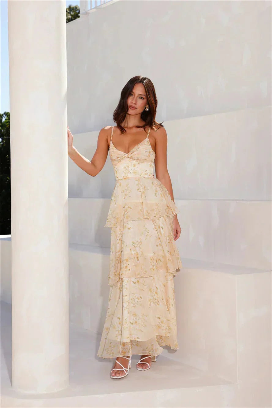 Sun – Maxikleid mit Volants und Falten