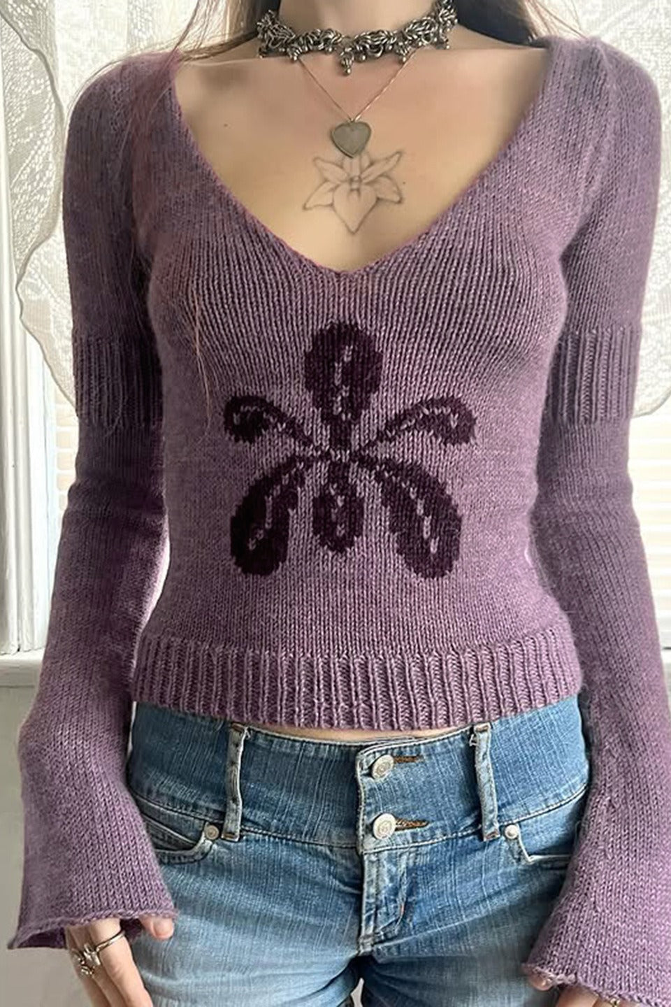 Pullover mit V-Ausschnitt und Blumenmuster