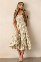 Maxikleid mit Blumenmuster in Grün