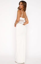 Lure – Maxikleid mit offenem Rücken und Beinschlitz
