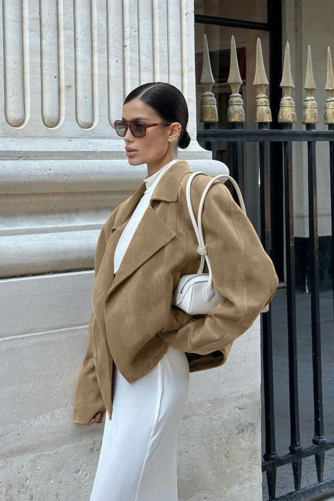 Locker geschnittene Jacke mit Wildleder in Khaki