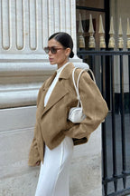 Locker geschnittene Jacke mit Wildleder in Khaki