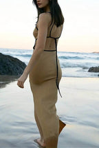Figurbetontes Maxikleid in Beige