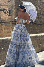Ärmelloses Kleid mit Blumenmuster und Spitze