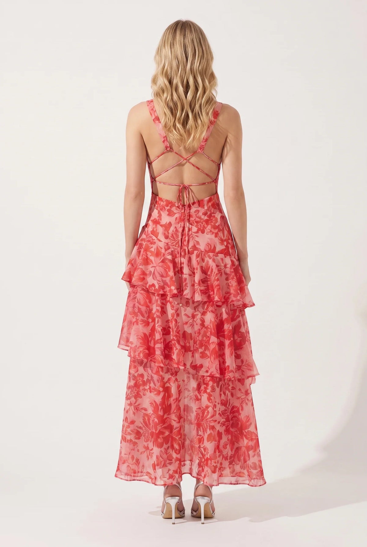 Maxikleid mit Rüschen und Volants