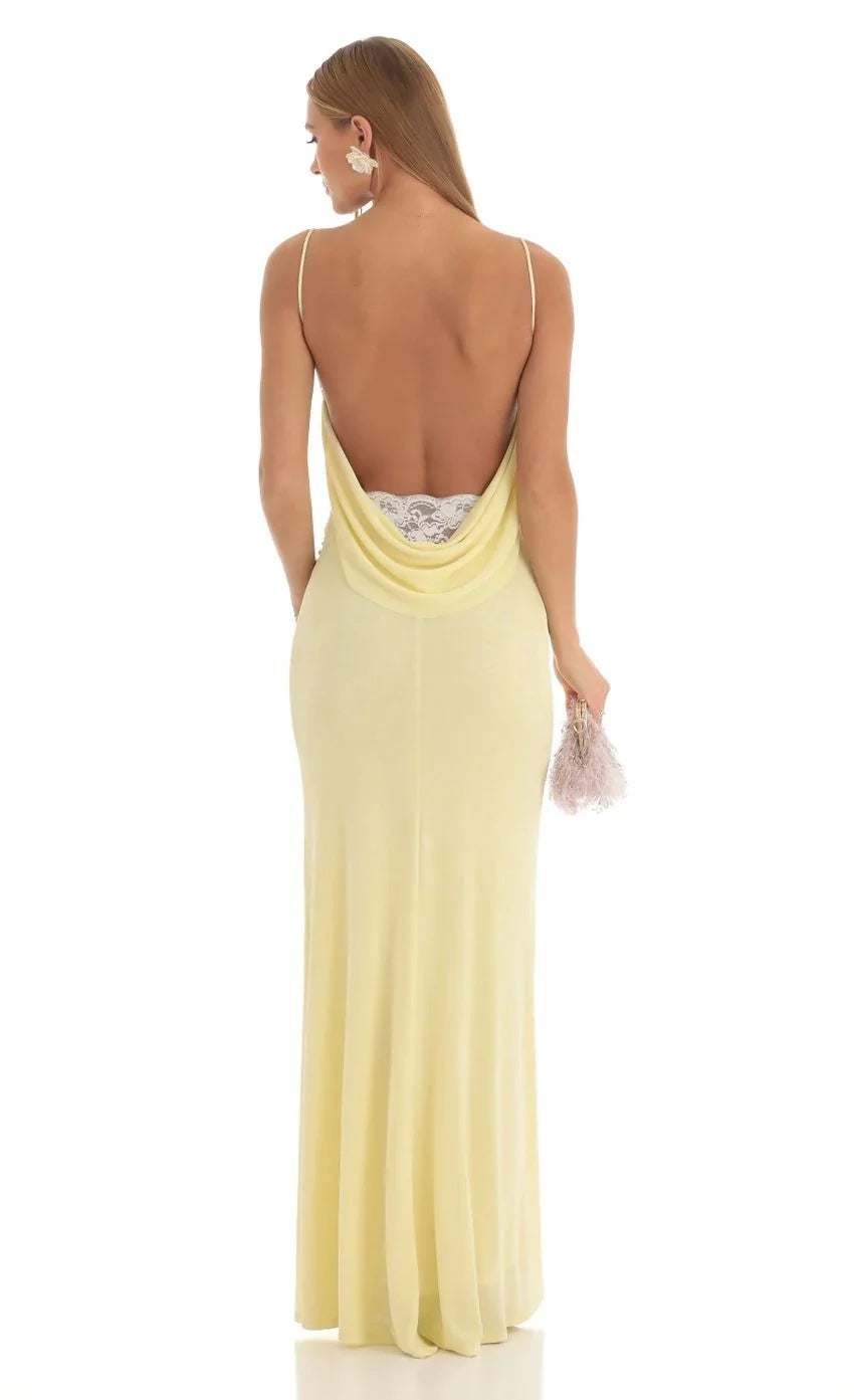 Spitzen-Maxikleid mit offenem Rücken und Pailletten