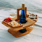 Eleganter Holztisch für Picknick und Wein – Funktional und Luxuriös