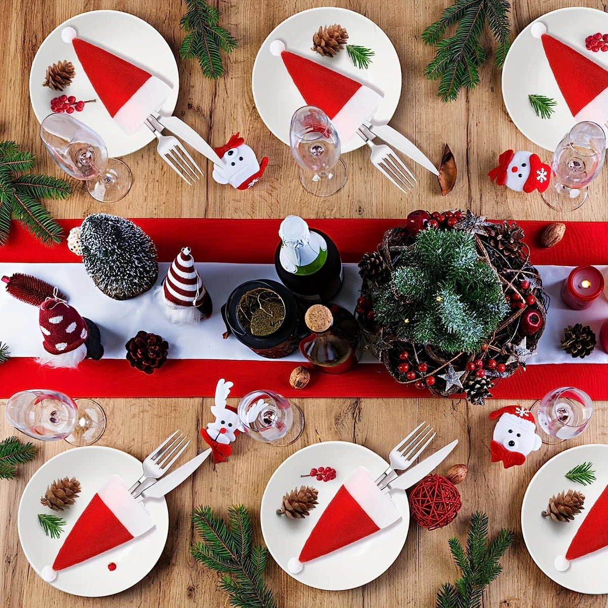 Weihnachtsmann-Hüllen Set – Ideal für einen festlichen Tisch