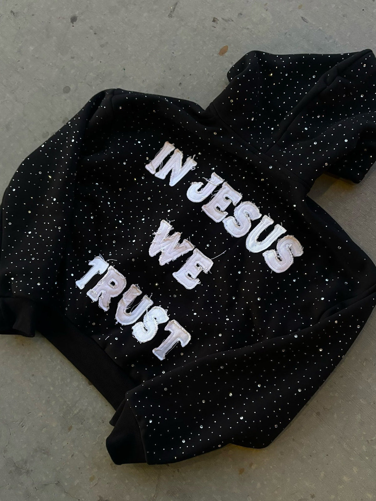 Hoodie mit Reißverschluss und Grafikdruck in Schwarz