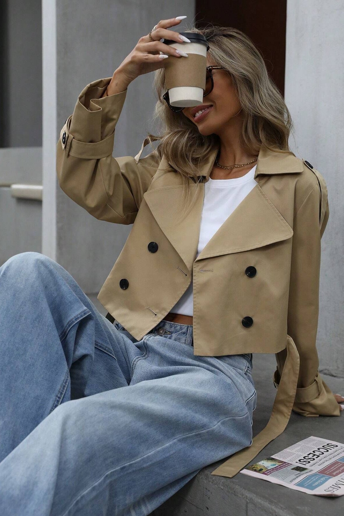 Jacke mit Knopfdetails in Khaki