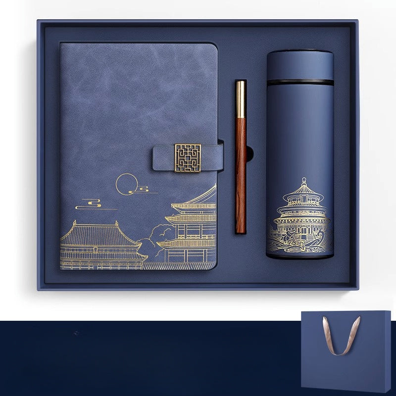 Exklusives Geschenkset Verbotene Stadt – Notizbuch, Thermosflasche sowie Stift in Luxusbox