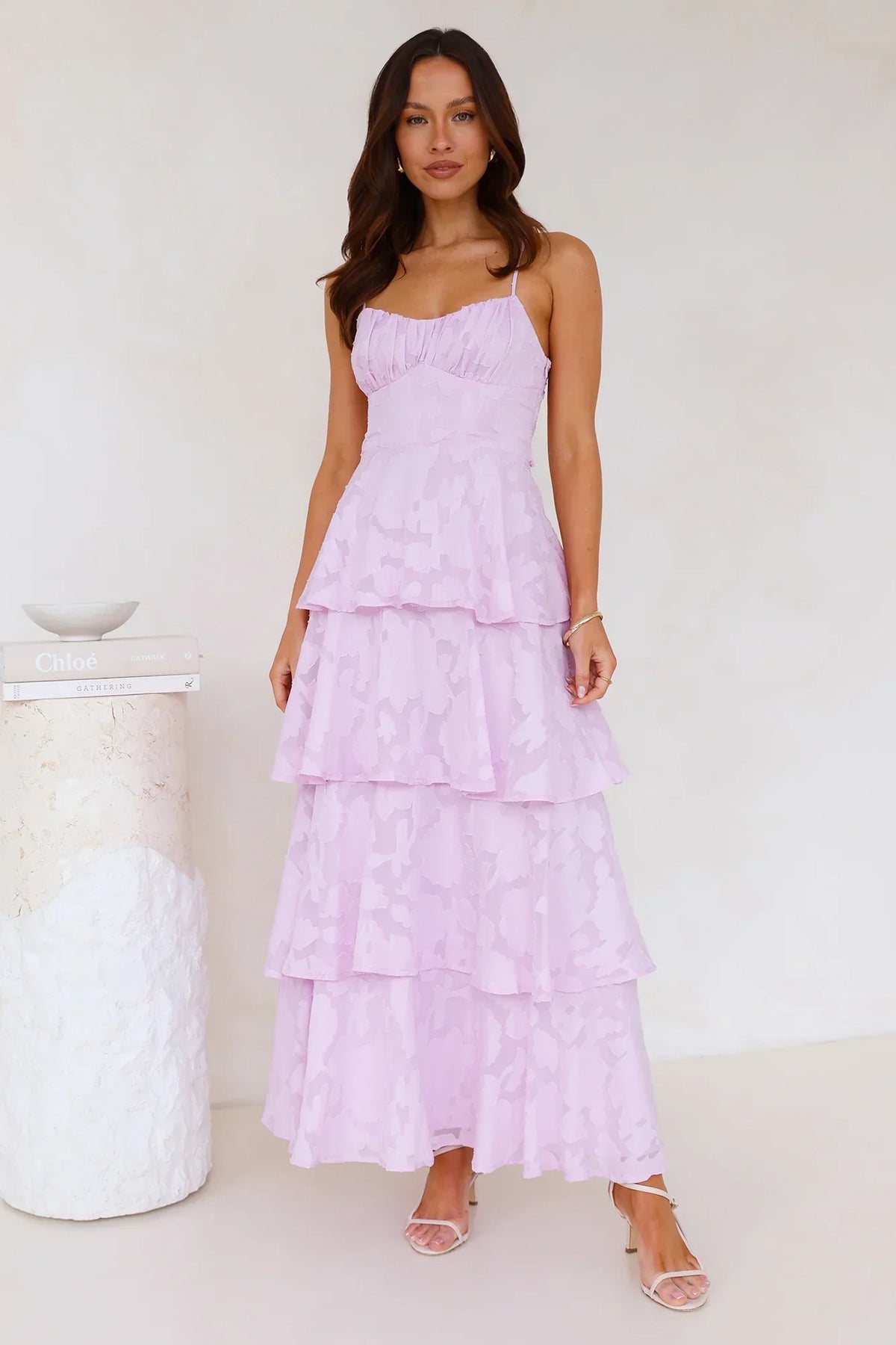 Maxikleid mit Rüschen und Volants