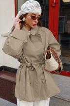Gürtel im Vintage-Stil in Khaki mit Reverskragen