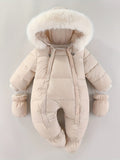 Frosty Baby Strampler – Luxus Winteroverall inklusive Kapuze für die kälteren Monate
