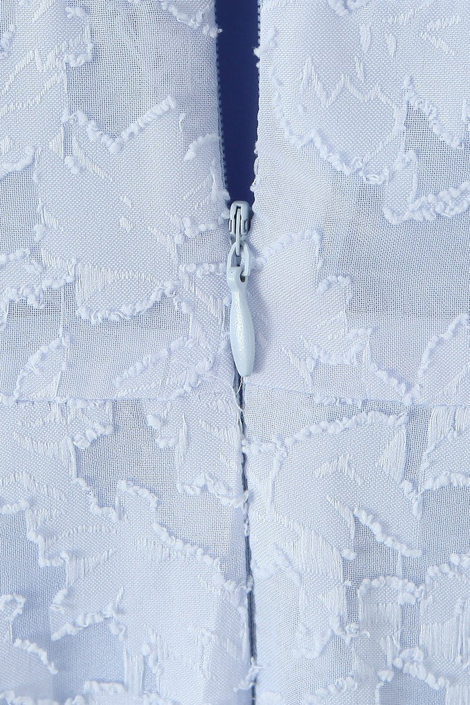 Kleid mit Neckholder in Blau