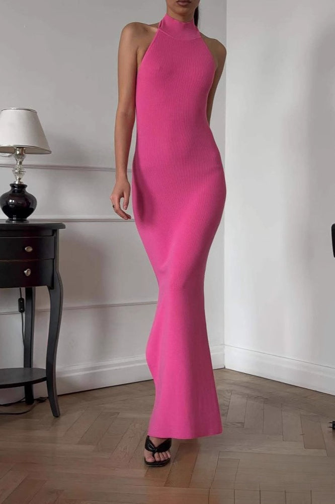Figurbetontes Maxikleid mit Neckholder in Rosenrot