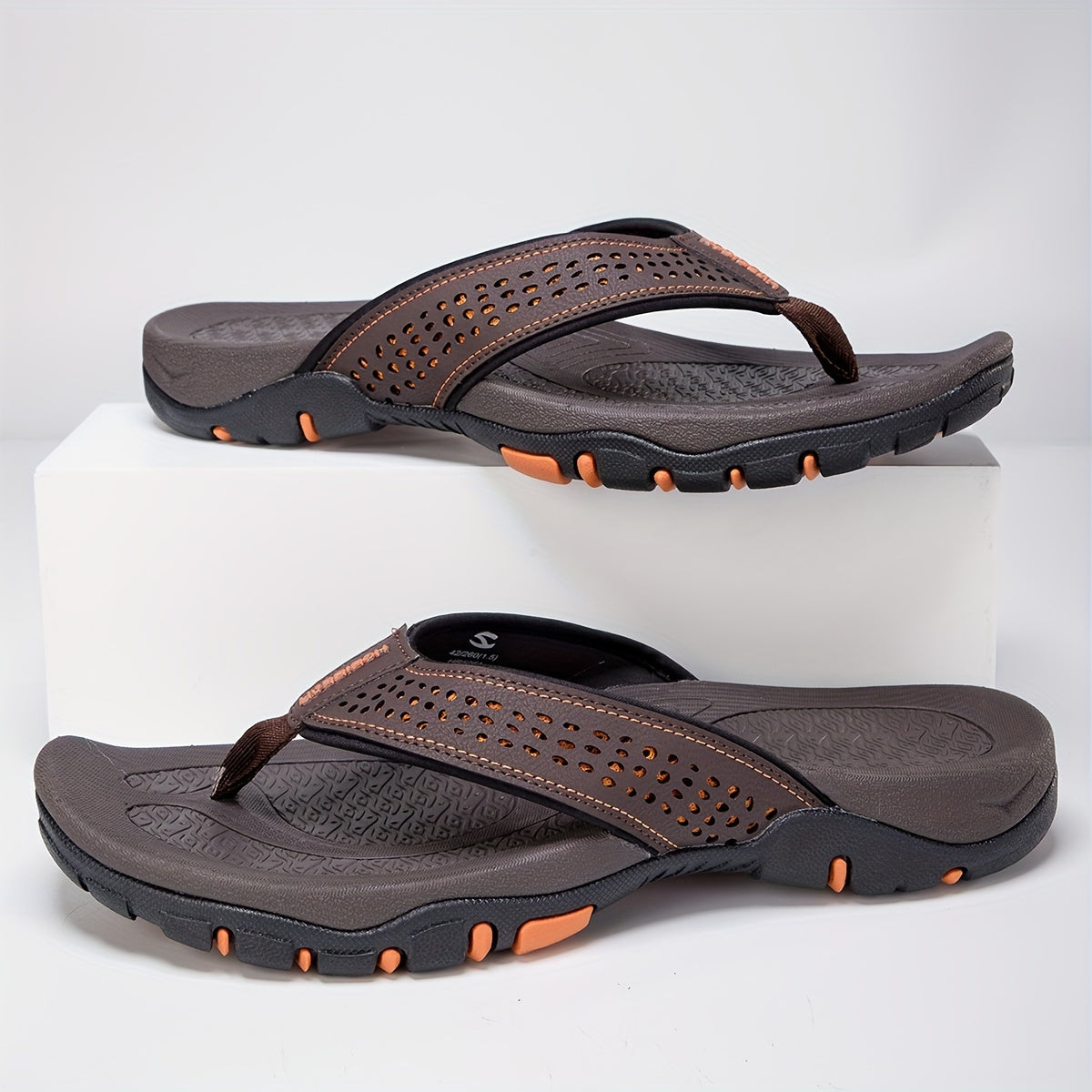 Bequeme sowie Nachhaltige Herren Slipper Sandalen – Mit EVA Polsterung und Rutschfester TPR Sohle