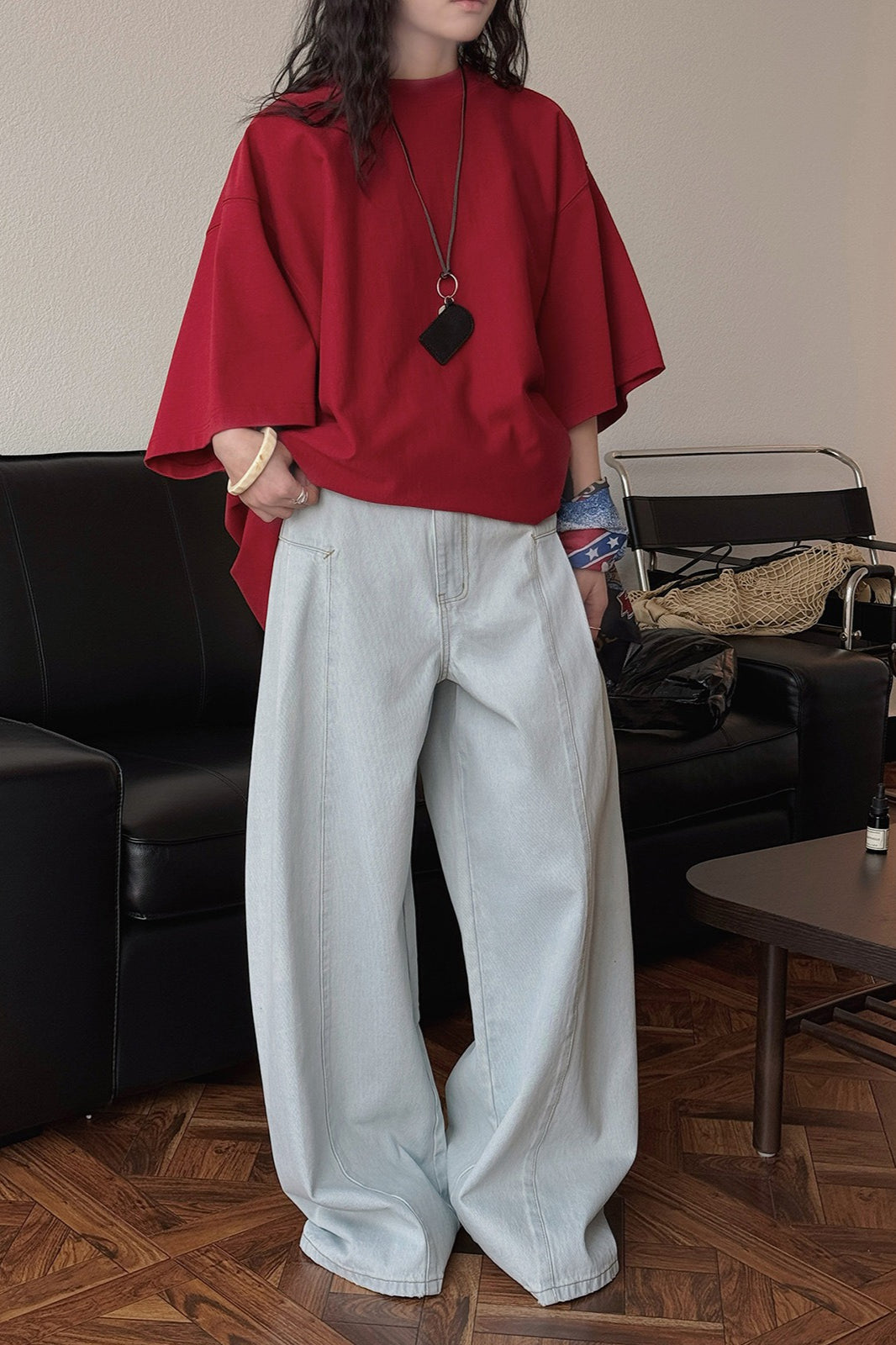 Jeans mit ausgestelltem Schnitt und Denim