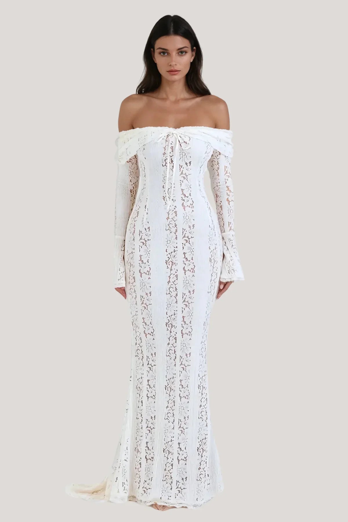 Lola – Spitzen-Maxikleid