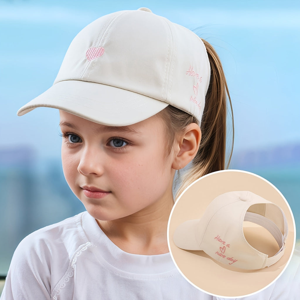 Verstellbare Baseballmütze für Kinder – Herzstickerei sowie atmungsaktiver Sitz