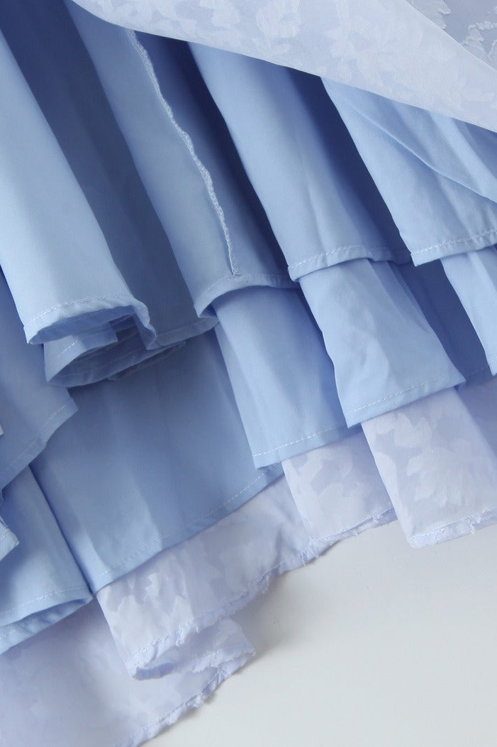 Kleid mit Neckholder in Blau