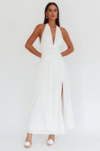 Maxikleid mit Neckholder und Beinschlitz