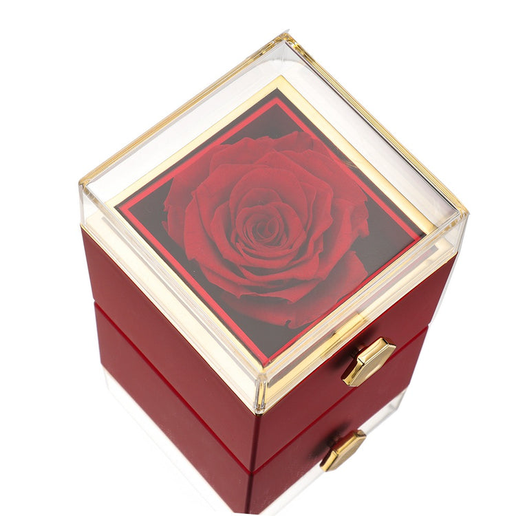 Amors Blumenbox – Ewige Rose inklusive Gravur für den Valentinstag