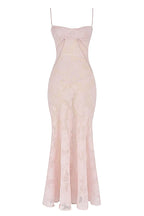 Damen Maxikleid mit Blumenapplikationen und Spaghettiträgern