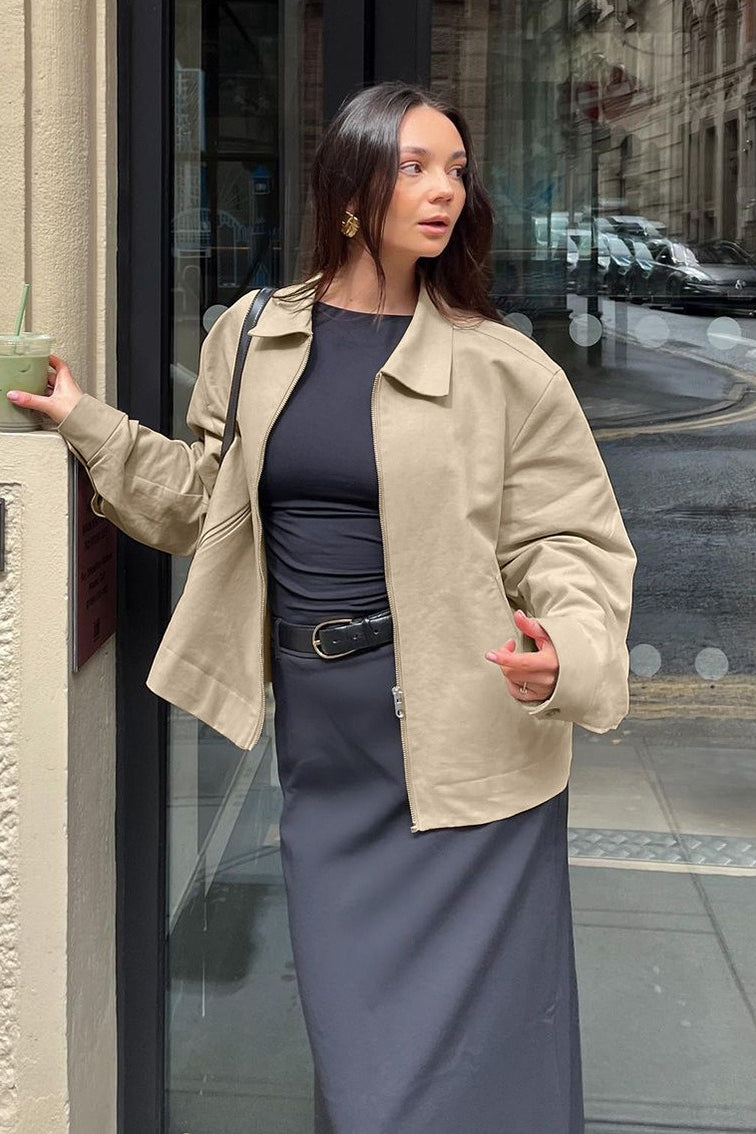 Locker geschnittene Jacke in Braun