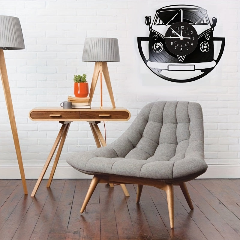 Vintage Minibus Wanduhr: Retro-Charme für jeden Raum