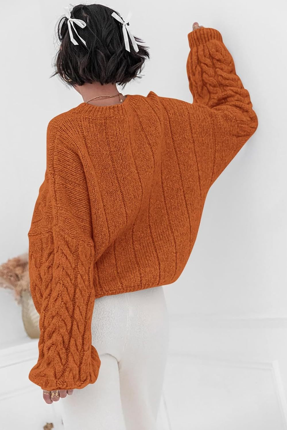 Pullover mit Strickstruktur in Weiß mit Rundhalsausschnitt
