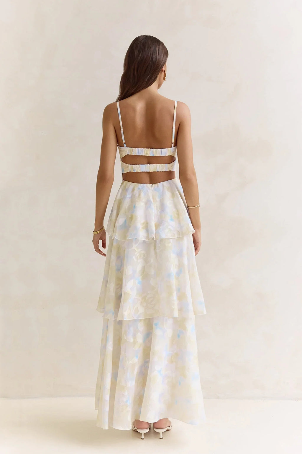 Sweet – Maxikleid mit offenem Rücken und Volants