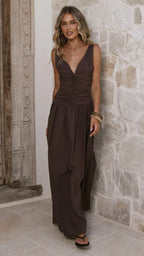 Sanya – Maxikleid mit V-Ausschnitt und A-Linien-Rock