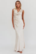 Chills – Satin-Maxikleid mit Wasserfall-Ausschnitt