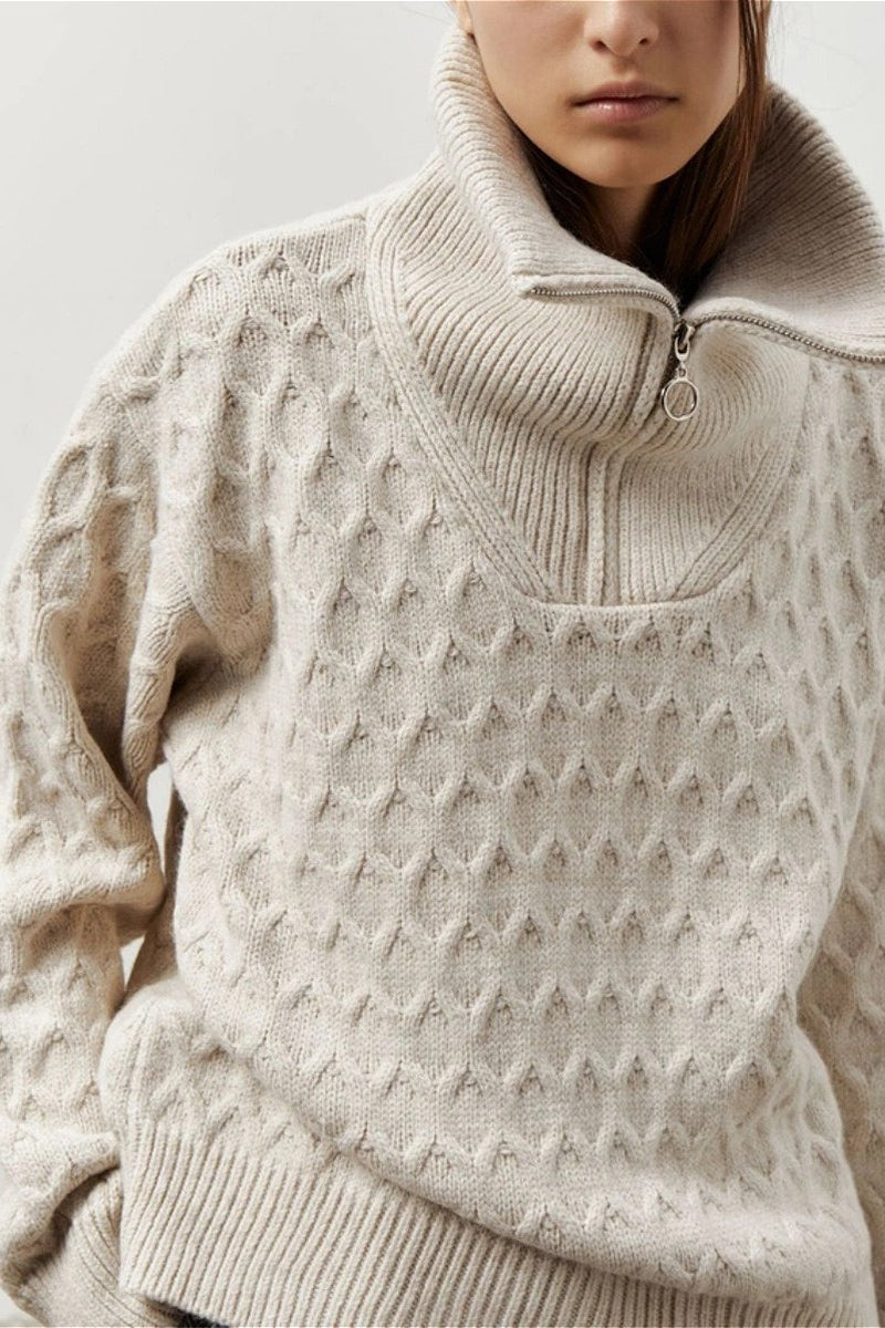 Pullover mit Reißverschluss und Strickstruktur