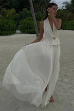 Kleid mit Neckholder und Falten