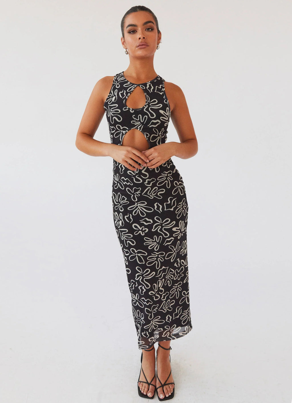 Figurbetontes Maxikleid mit Cut-outs und Mesh-Akzenten