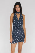 Rückenfreies Minikleid mit Neckholder, Punktemuster und Netzdetails