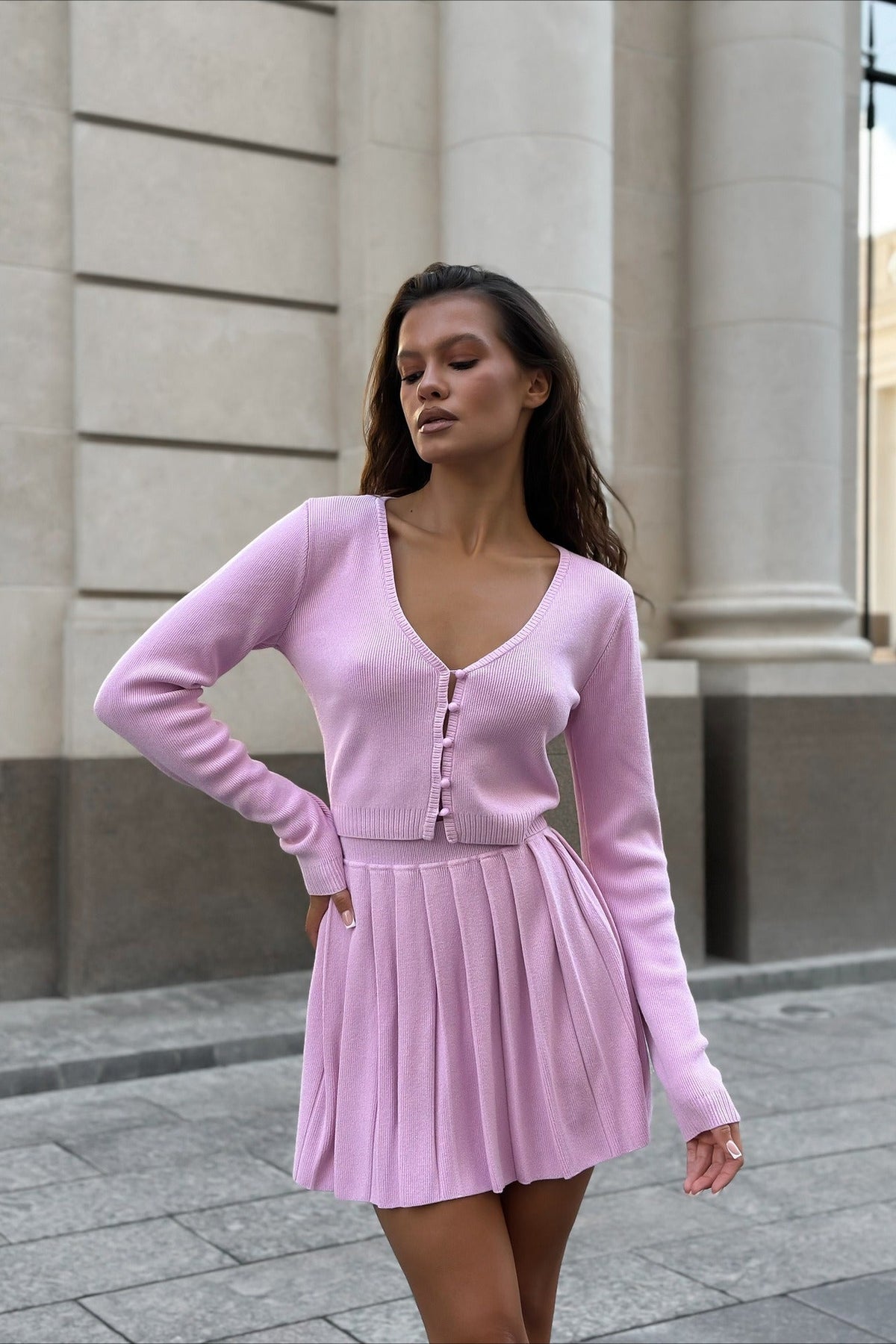 Zweiteiliges Set mit kurzem Schnitt und Strickstruktur in Rosa