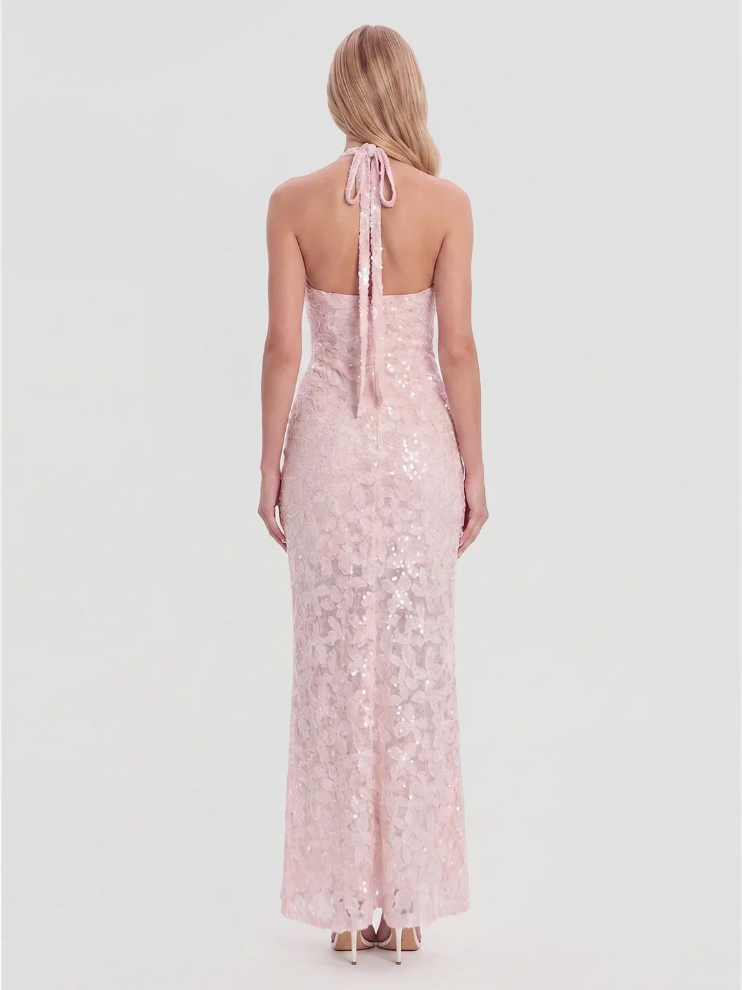 Figurbetontes Maxikleid mit Neckholder und offenem Rücken