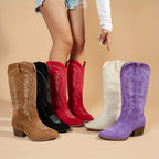 Damen Bestickte Cowboy-Stiefel mit Spitzennase sowie Mittelabsätzen