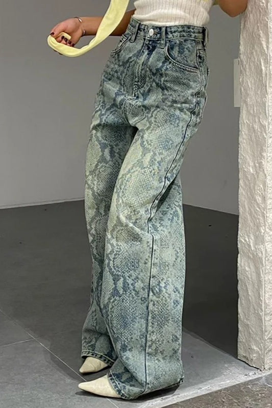 Jeans mit geradem Schnitt, niedriger Taille und Druck