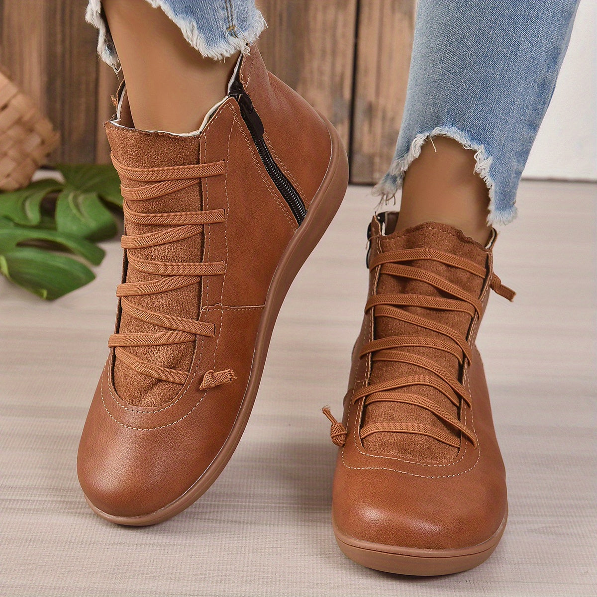 Stiefeletten mit Reißverschluss und Plateau