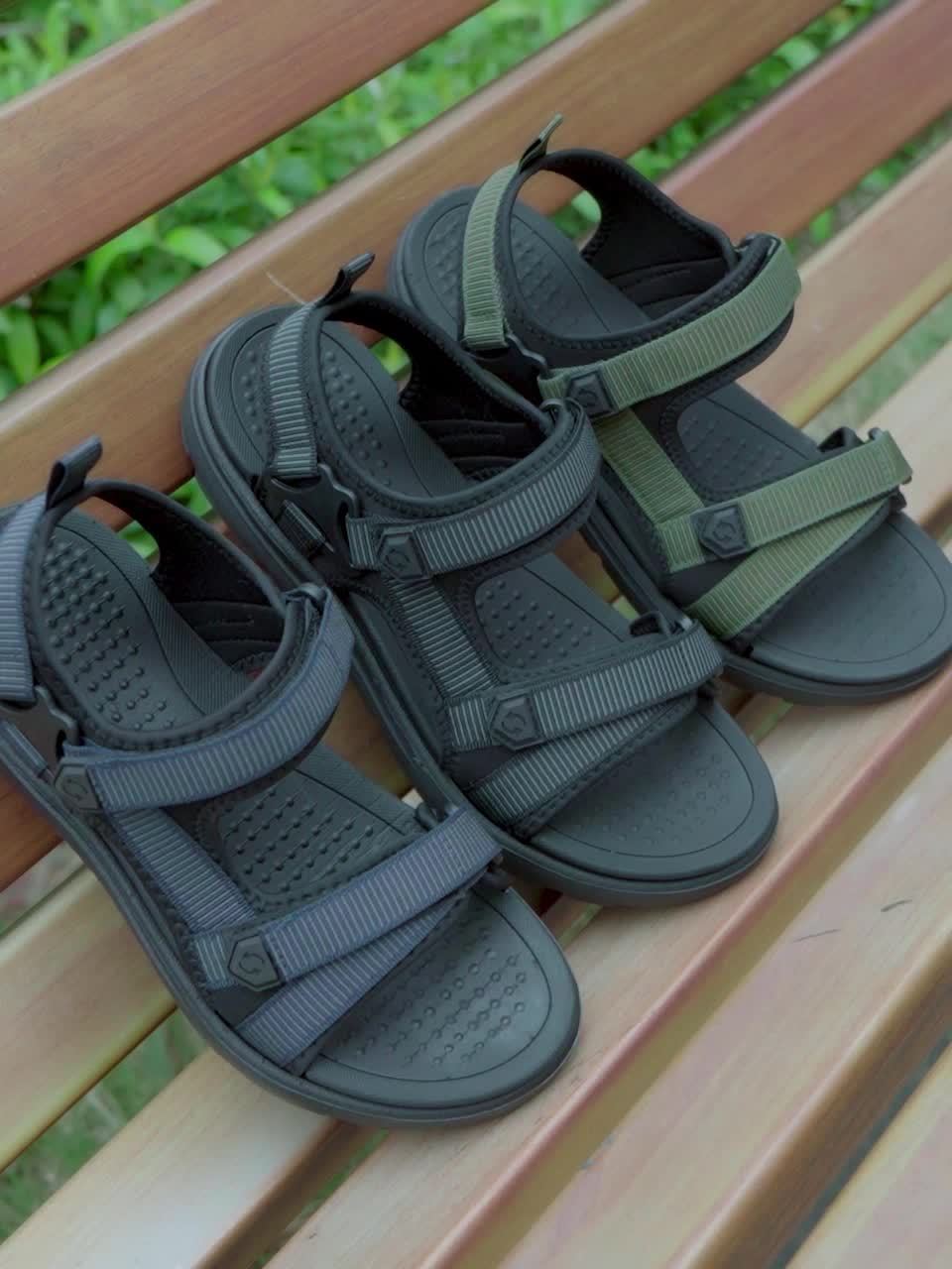 TrailVent Atmungsaktive Herren-Sandalen: Bequemer Outdoor-Grip